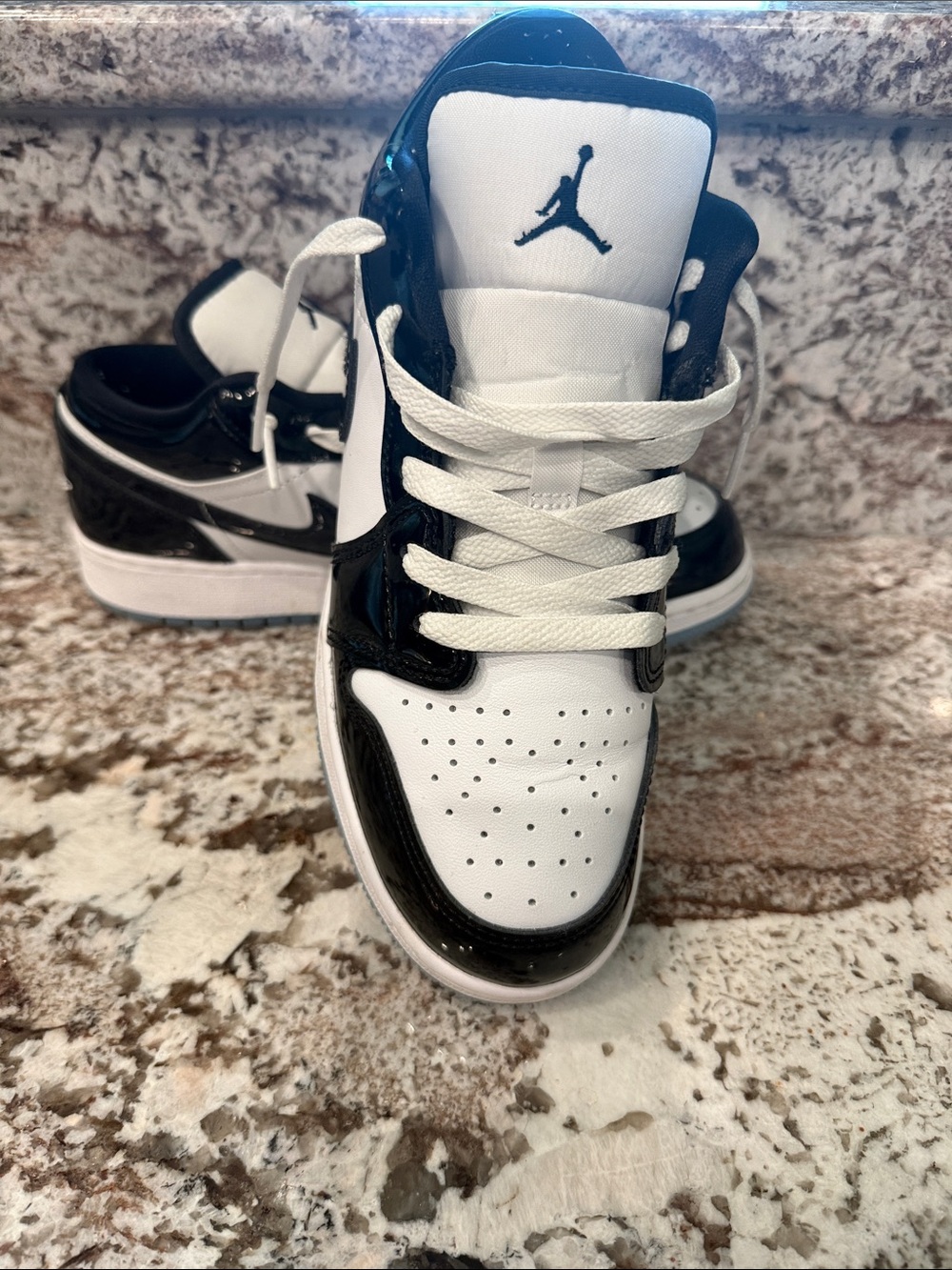 Nike Air Jordan 1 Low SE Concord sneakers